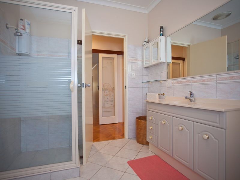 63 Kaiber Avenue, Yanchep WA 6035