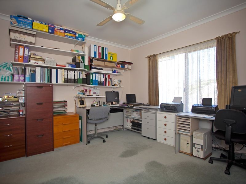 63 Kaiber Avenue, Yanchep WA 6035