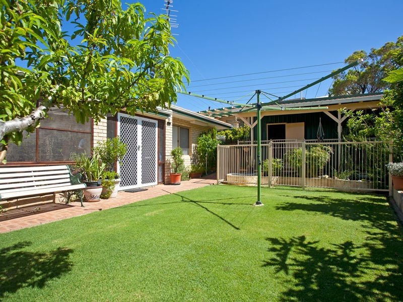 63 Kaiber Avenue, Yanchep WA 6035