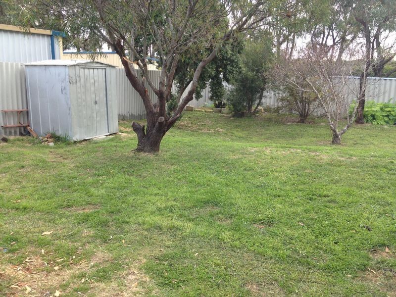 25 Fawkner Road, Two Rocks WA 6037