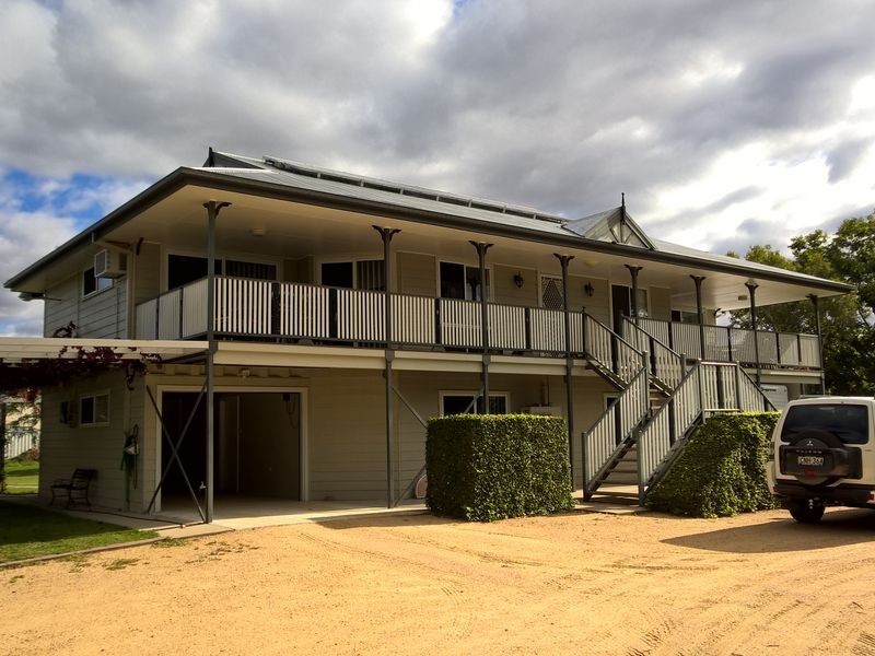 8 Kirkby Avenue, Moree NSW 2400