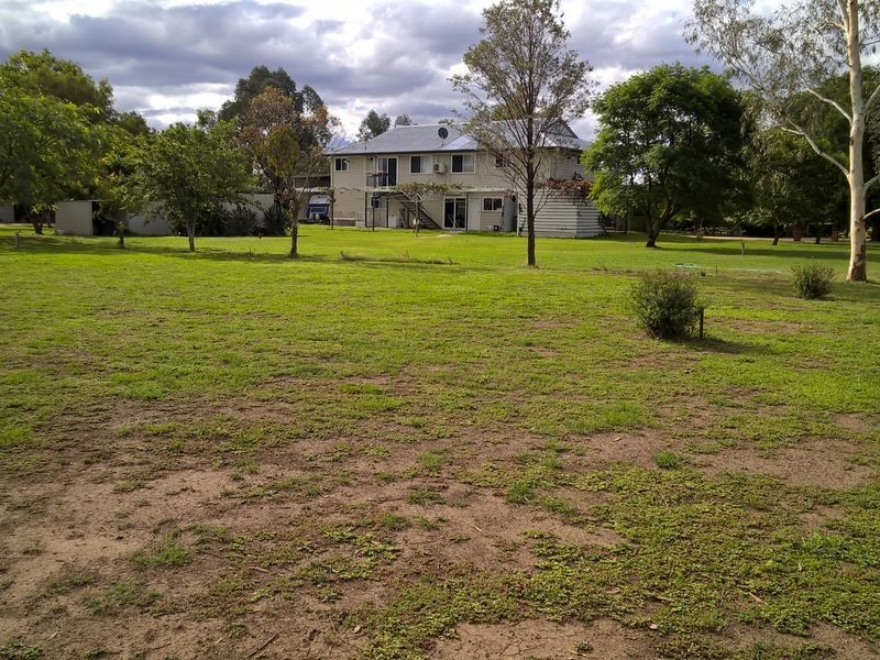 8 Kirkby Avenue, Moree NSW 2400