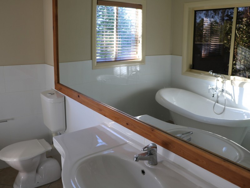 19 Mungindi Road, Moree NSW 2400