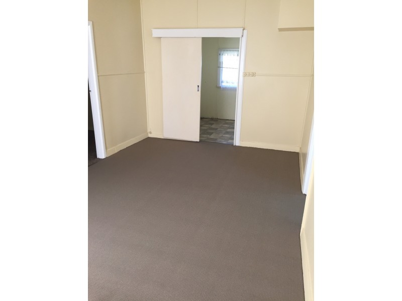 69 Dover Street, Moree NSW 2400