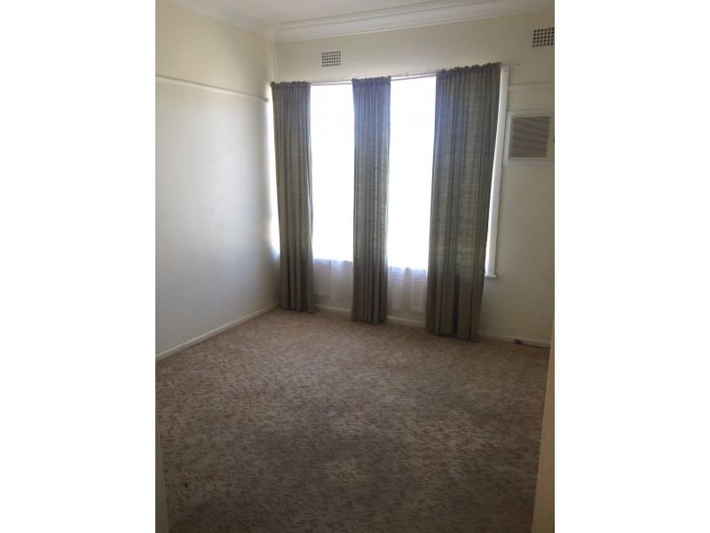 69 Dover Street, Moree NSW 2400