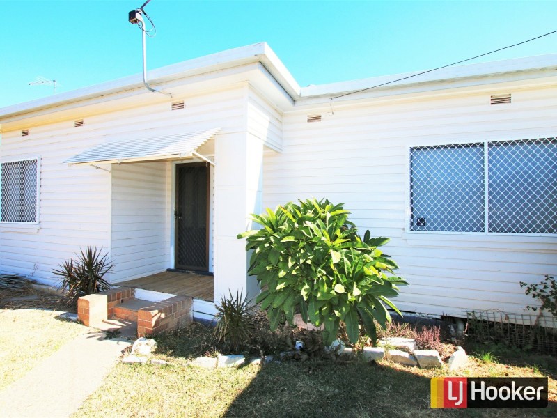 13 Oak Street, Moree NSW 2400