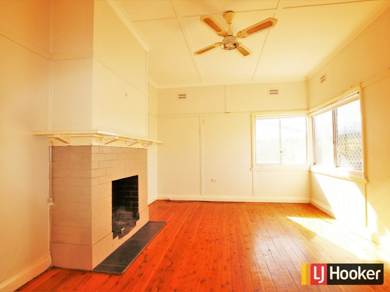 13 Oak Street, Moree NSW 2400