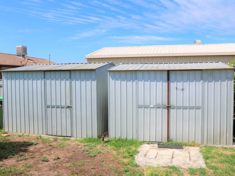 23 Wattle Crescent, Moree NSW 2400