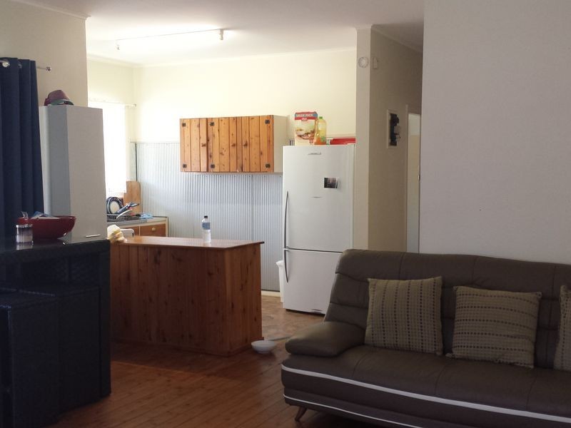 33 Iris Street, Moree NSW 2400