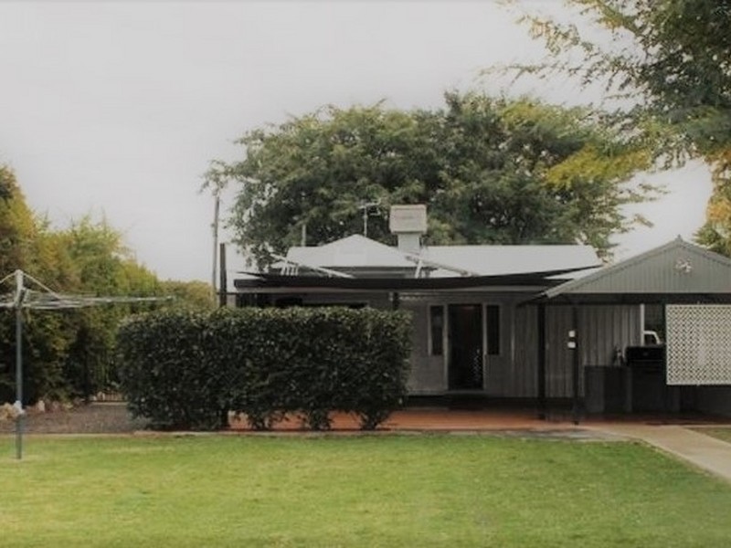 20 Mackenzie Street, Moree NSW 2400