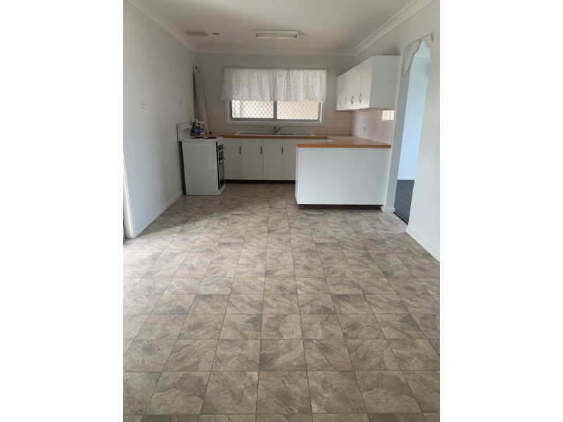 19 Wattle Crescent, Moree NSW 2400