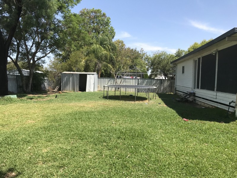 1 Willow Place, Moree NSW 2400