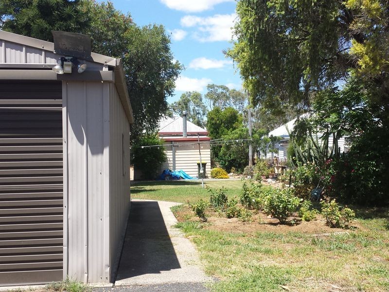 27 Oak Street, Moree NSW 2400