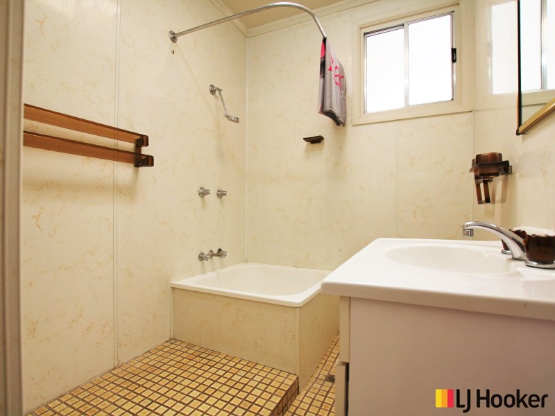 363 Boston Street, Moree NSW 2400