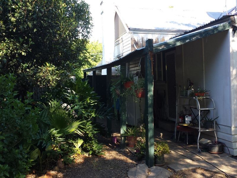 6 Chester Street, Moree NSW 2400