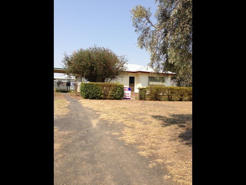 2 Menadool Road, Moree NSW 2400