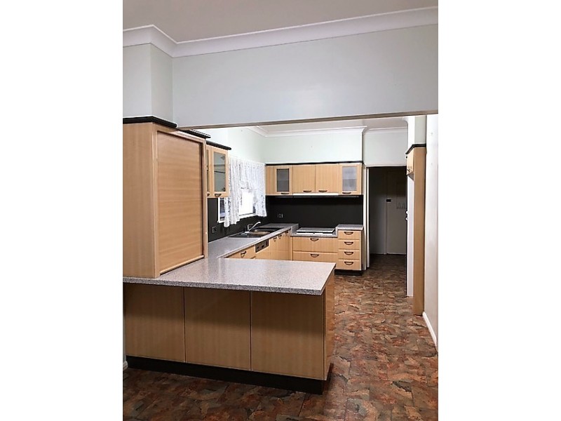 27 Drummond Street, Moree NSW 2400