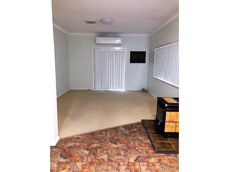 27 Drummond Street, Moree NSW 2400