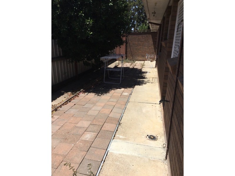 2/31 Belgravia Street, Moree NSW 2400