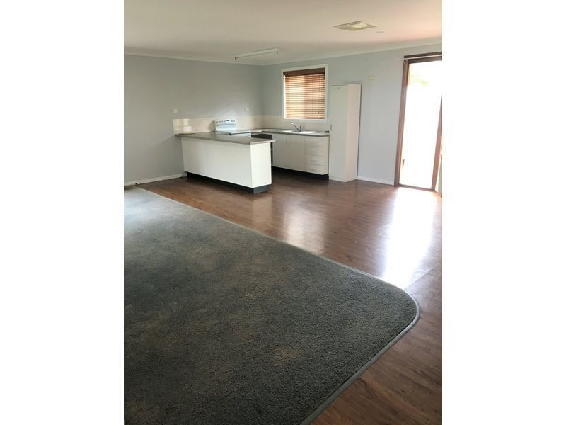 11 Bohenia Crescent, Moree NSW 2400