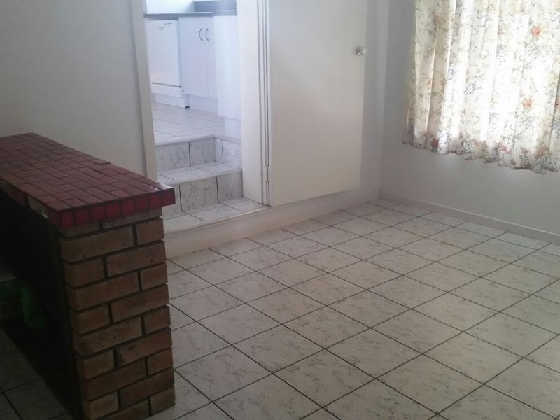 10 Myall Place, Moree NSW 2400