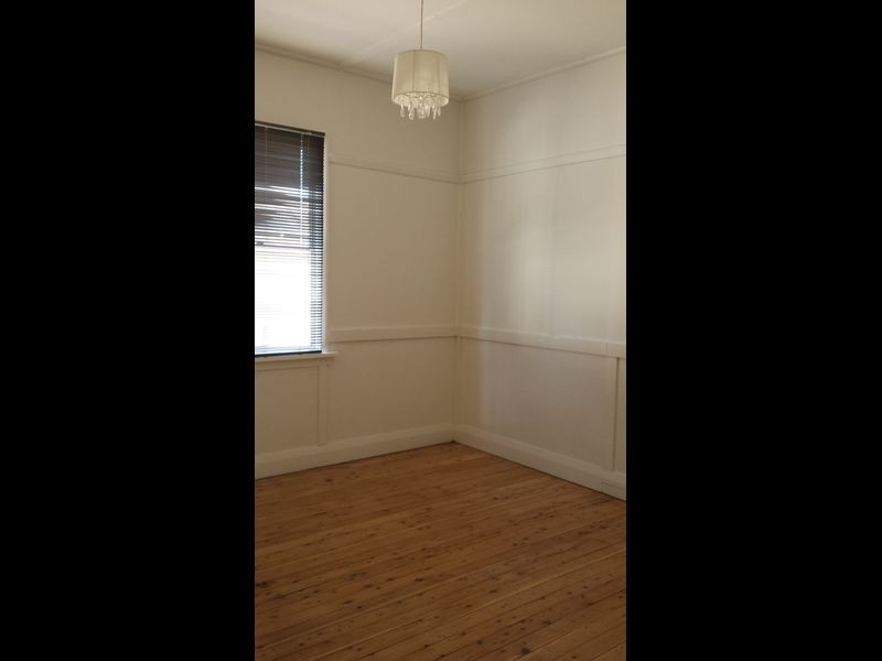 12 Oak Street, Moree NSW 2400