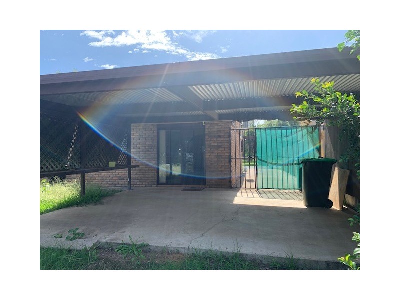 4 Allambie Place, Moree NSW 2400
