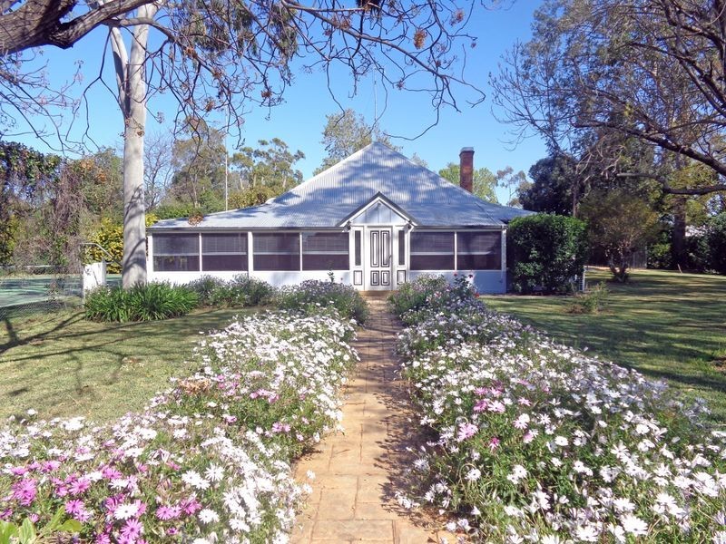 21 Sunnyside Road, Moree NSW 2400