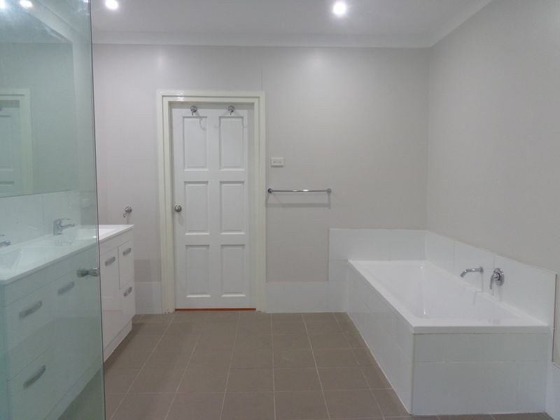 21 Sunnyside Road, Moree NSW 2400