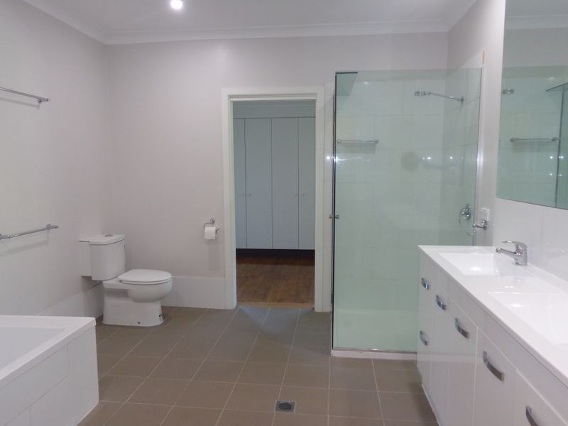 21 Sunnyside Road, Moree NSW 2400