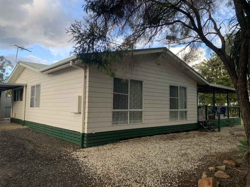 9 Belbowrie Road, Moree NSW 2400