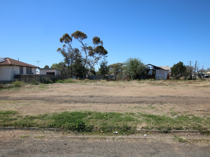 8 Barwon Avenue, Moree NSW 2400