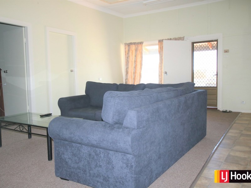 38 Railway Parade, Bellata NSW 2397