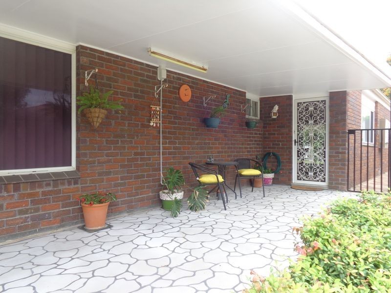 9 Cameron Place, Moree NSW 2400