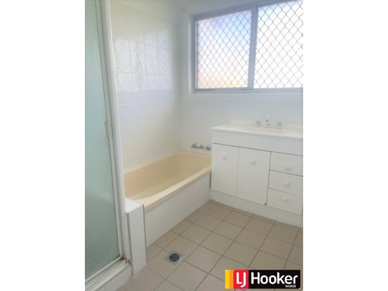 19 Wattle Crescent, Moree NSW 2400