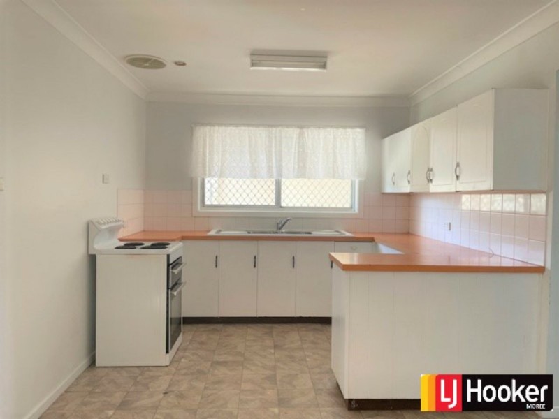 19 Wattle Crescent, Moree NSW 2400