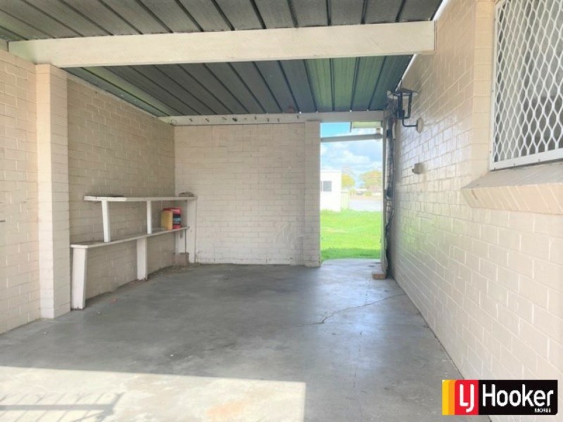 19 Wattle Crescent, Moree NSW 2400