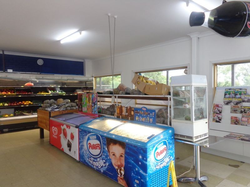 100 Amaroo Drive, Moree NSW 2400