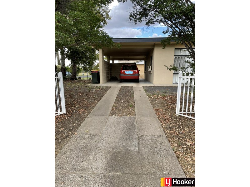8 Delander Crescent, Moree NSW 2400