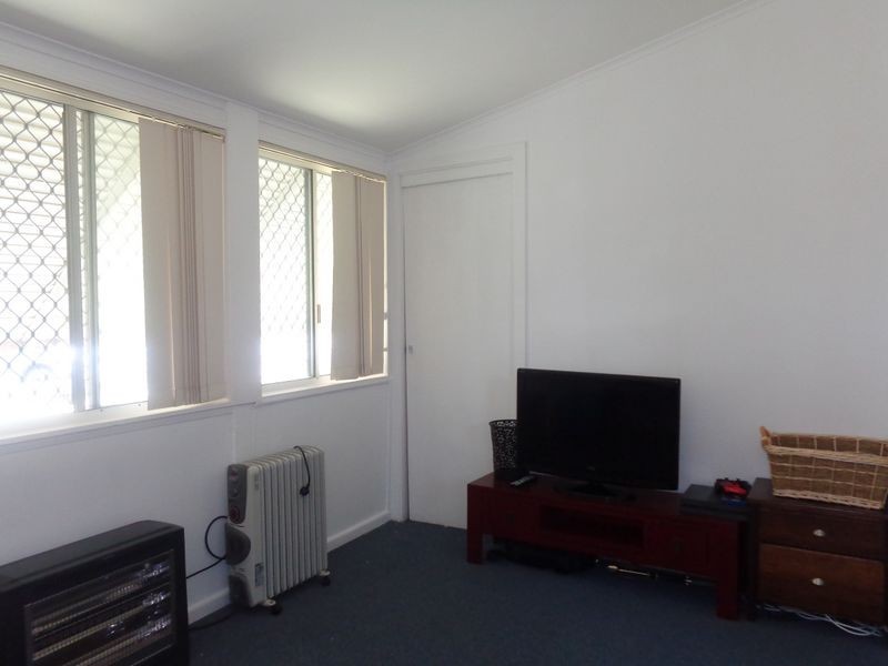 33 Dover Street, Moree NSW 2400