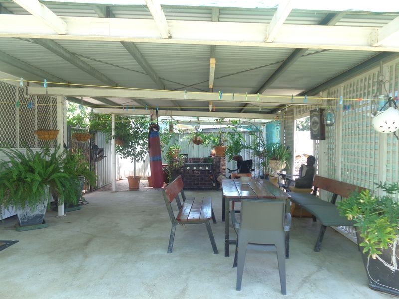 33 Dover Street, Moree NSW 2400