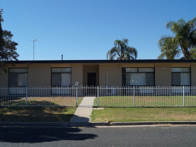 8 Delander Crescent, Moree NSW 2400