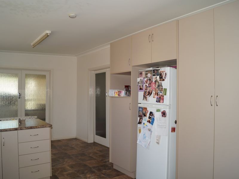 8 Delander Crescent, Moree NSW 2400
