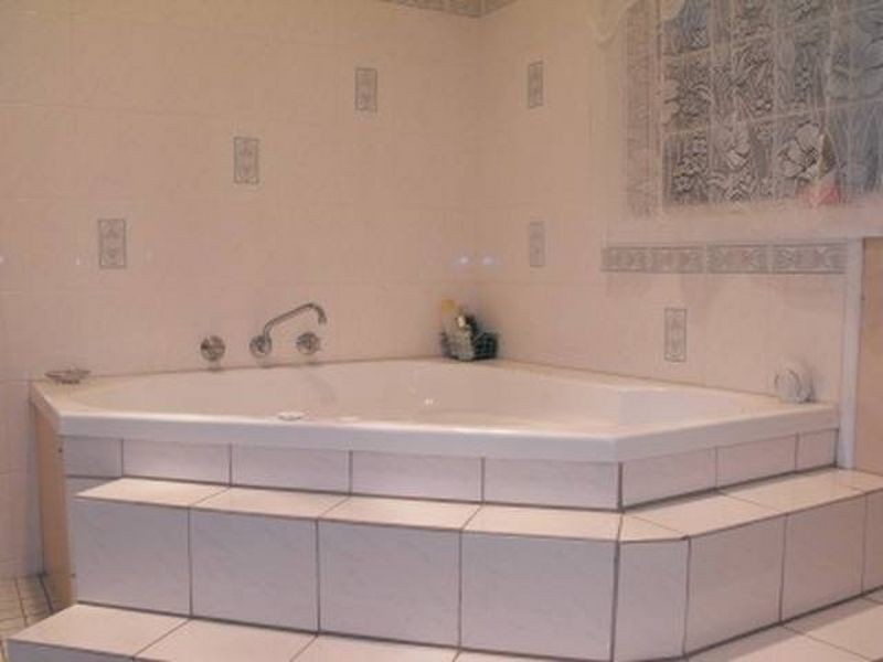 26 Webb Avenue, Moree NSW 2400