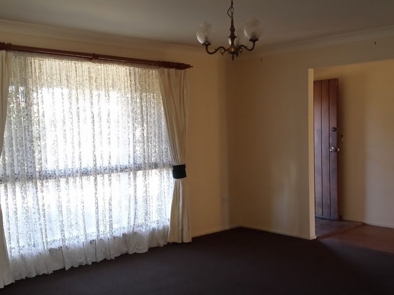 11 Boland Drive, Moree NSW 2400