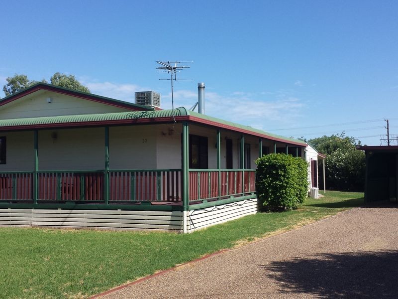 13 Bohenia Crescent, Moree NSW 2400
