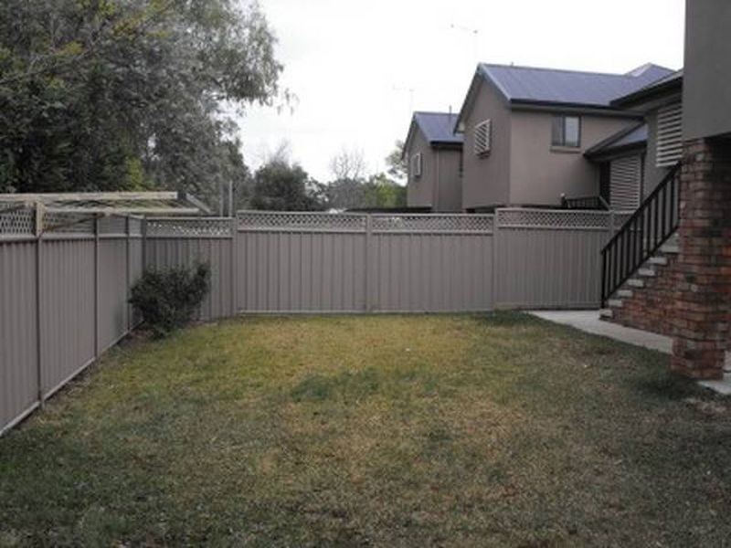 2/14 Merindah Ave, Moree NSW 2400