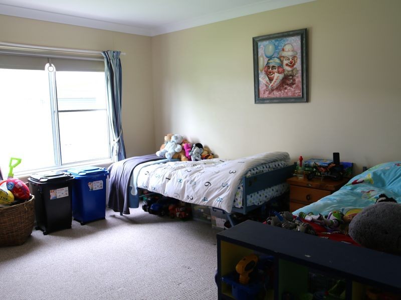 12 Seery Close, Moree NSW 2400