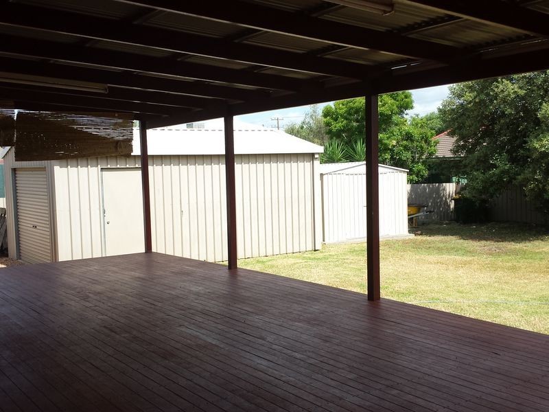 11 Bohenia Crescent, Moree NSW 2400