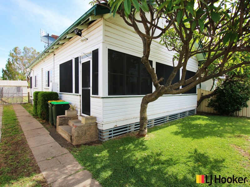 30 Alice Street, Moree NSW 2400